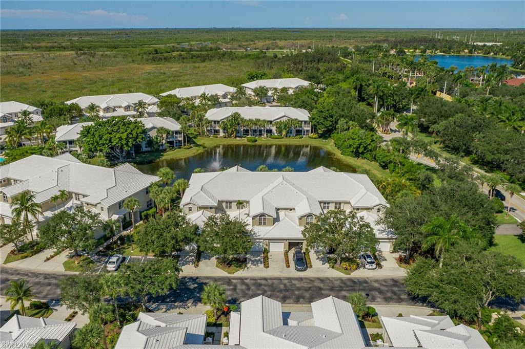 HAWK'S NEST - Residential