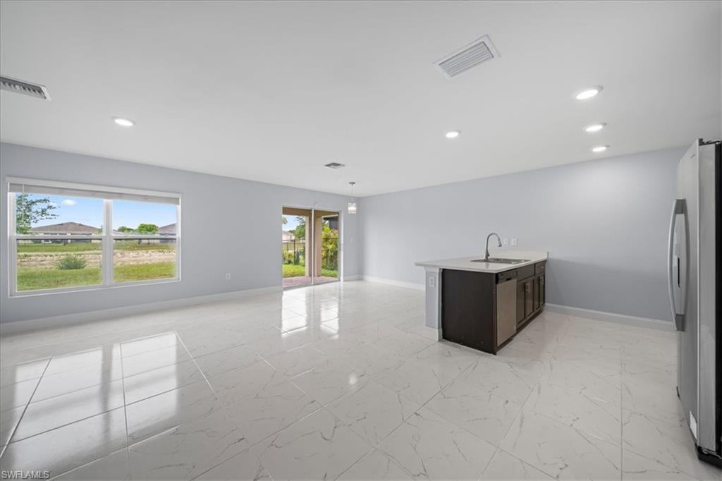 MARBLEBROOK - Residential