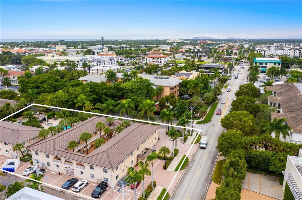 CASTLETON GARDENS - Residential