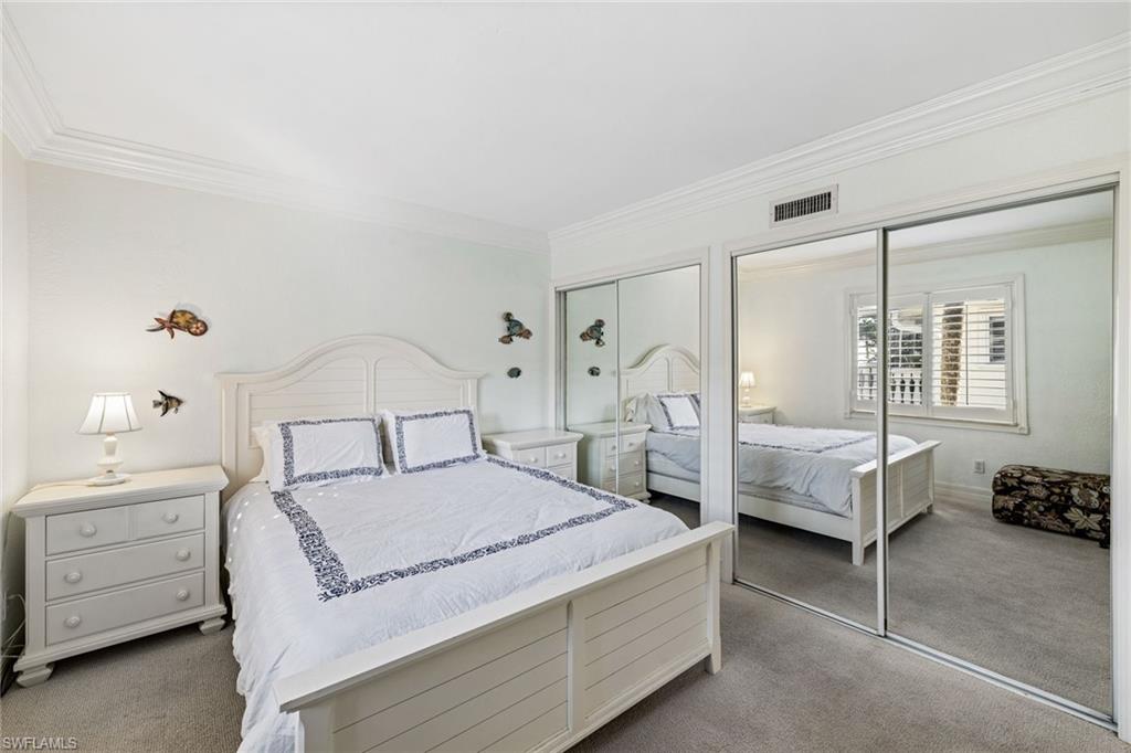 CASTLETON GARDENS - Residential