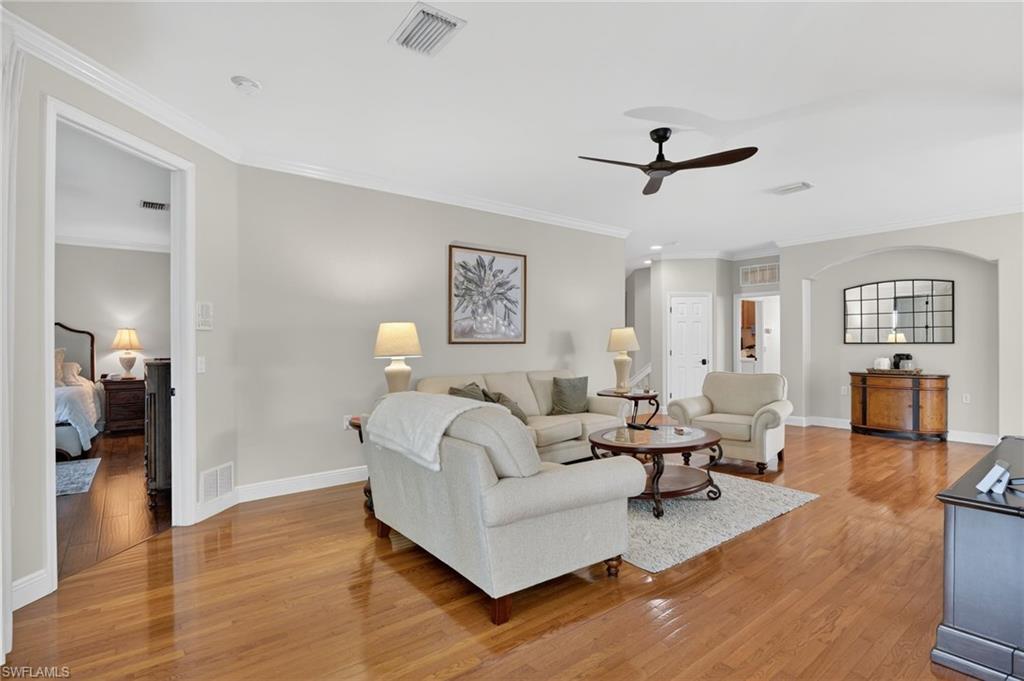 BARRINGTON II - Residential