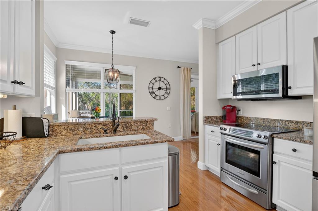 BARRINGTON II - Residential