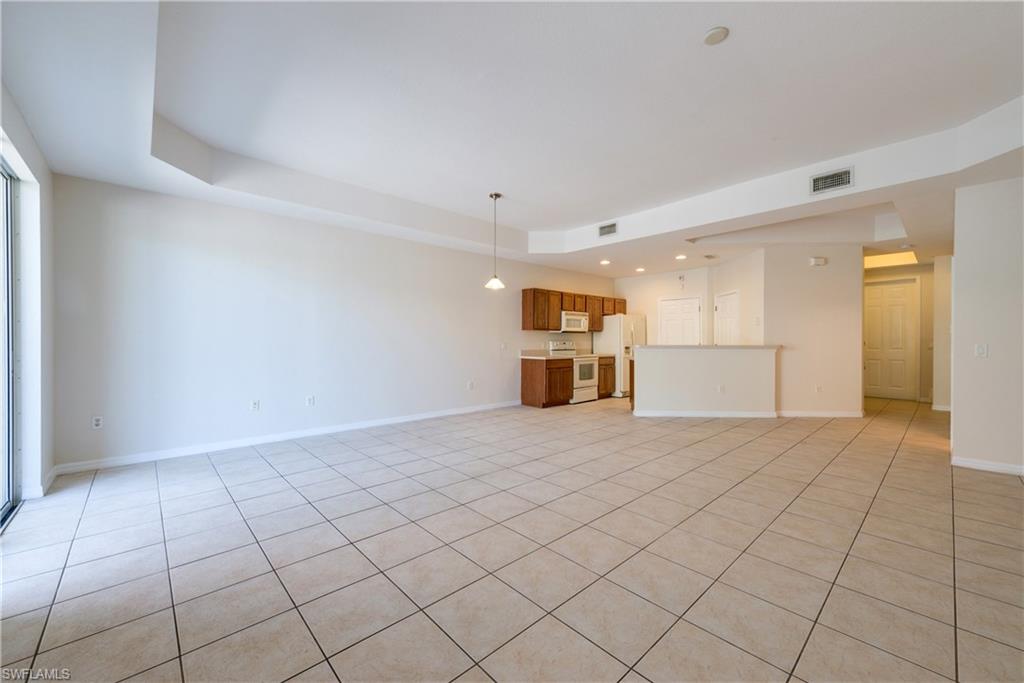 SAIL HARBOUR - Residential