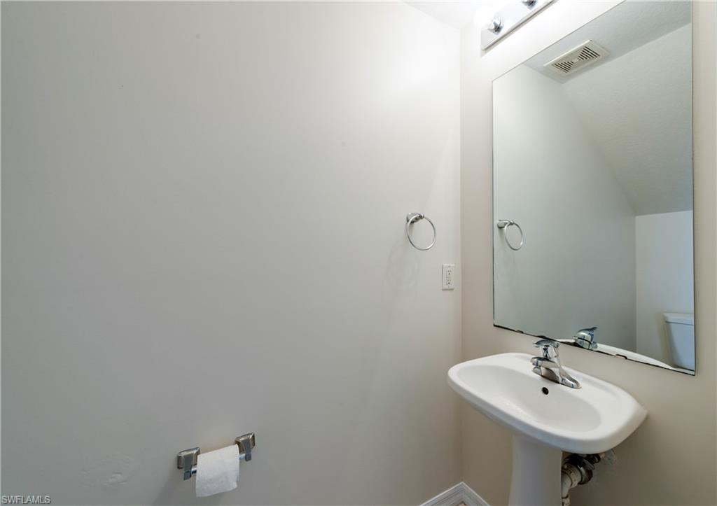 SAIL HARBOUR - Residential