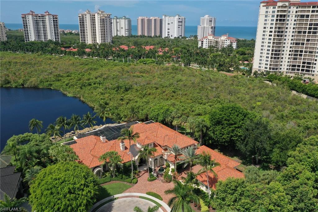 BAY COLONY SHORES - Residential