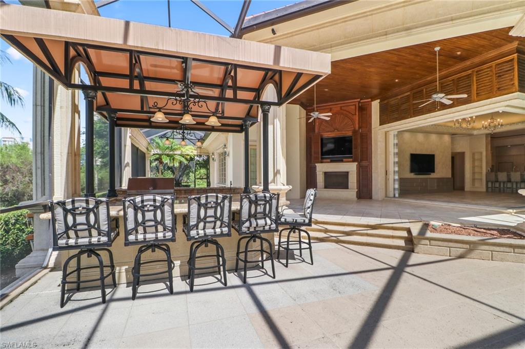 BAY COLONY SHORES - Residential