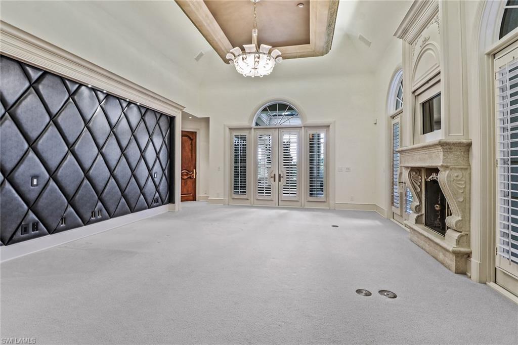 BAY COLONY SHORES - Residential