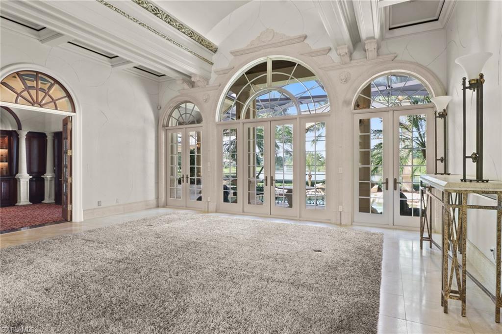 BAY COLONY SHORES - Residential