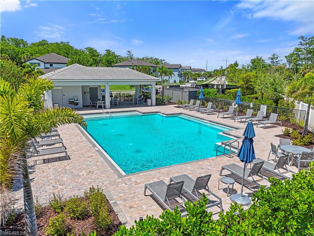 VENTANA POINTE - Residential