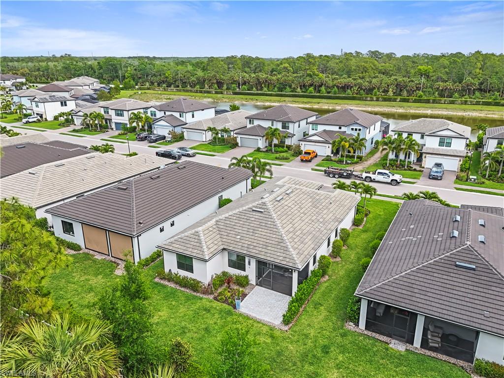 VENTANA POINTE - Residential