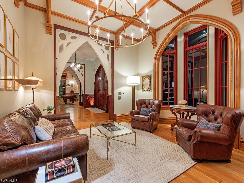 AQUALANE SHORES - Residential