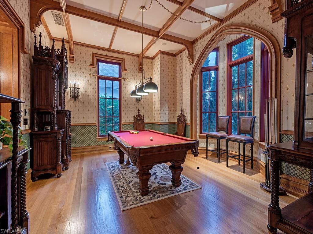 AQUALANE SHORES - Residential