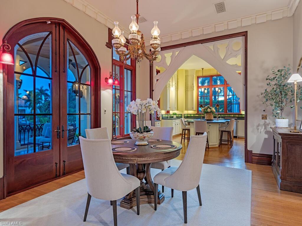 AQUALANE SHORES - Residential