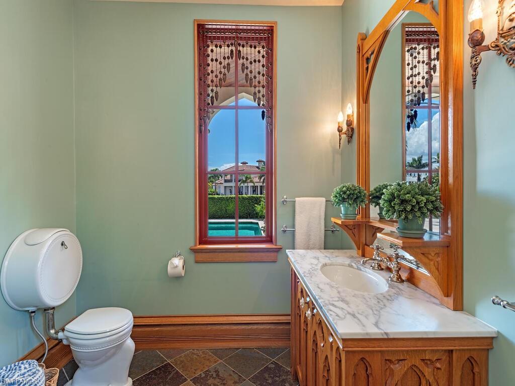 AQUALANE SHORES - Residential