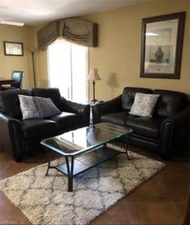 PINE RIDGE - Residential