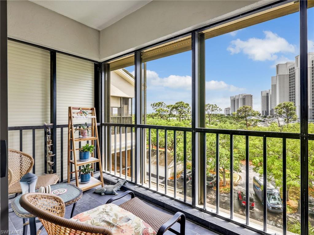 ARBOR TRACE - Residential