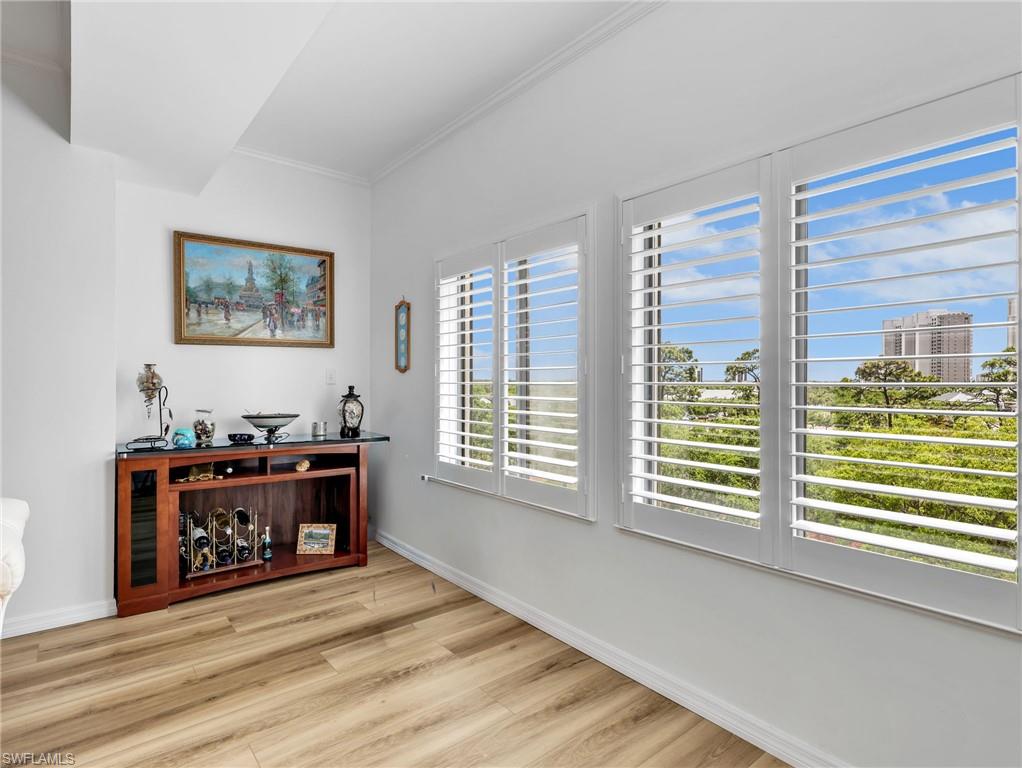 ARBOR TRACE - Residential