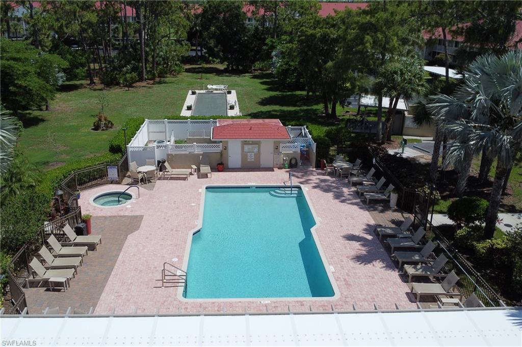 ANDOVER SQUARE - Residential Lease