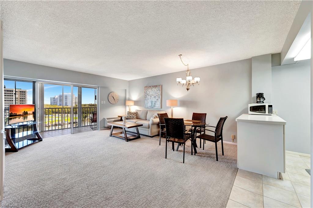 VANDERBILT TOWERS - Residential