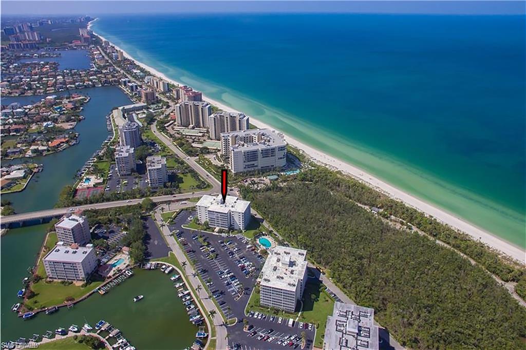 VANDERBILT TOWERS - Residential