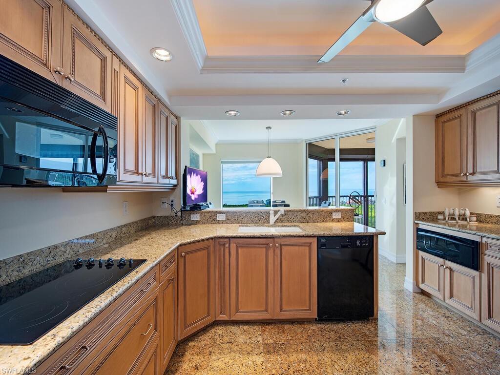 Marbella at Pelican Bay - Residential