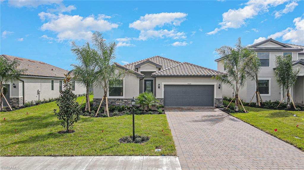 THE PLACE AT CORKSCREW - Residential