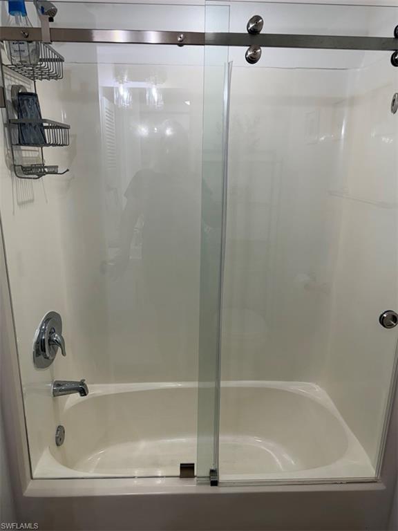 PALM BEACH LANDINGS - Residential Lease