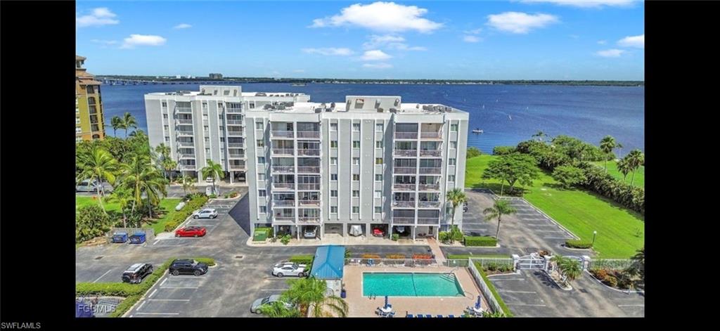 PALM BEACH LANDINGS - Residential Lease