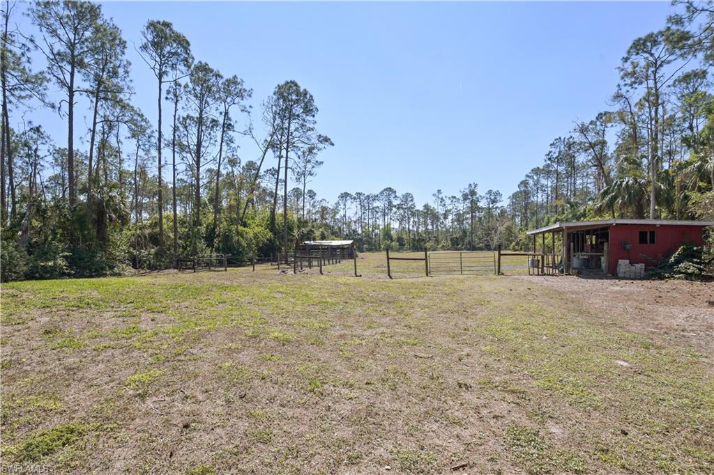 GOLDEN GATE ESTATES - Residential