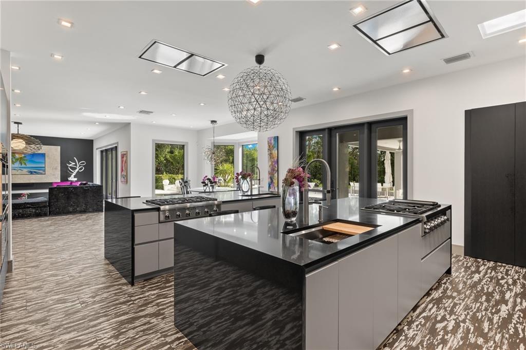 PINEHURST ESTATES - Residential