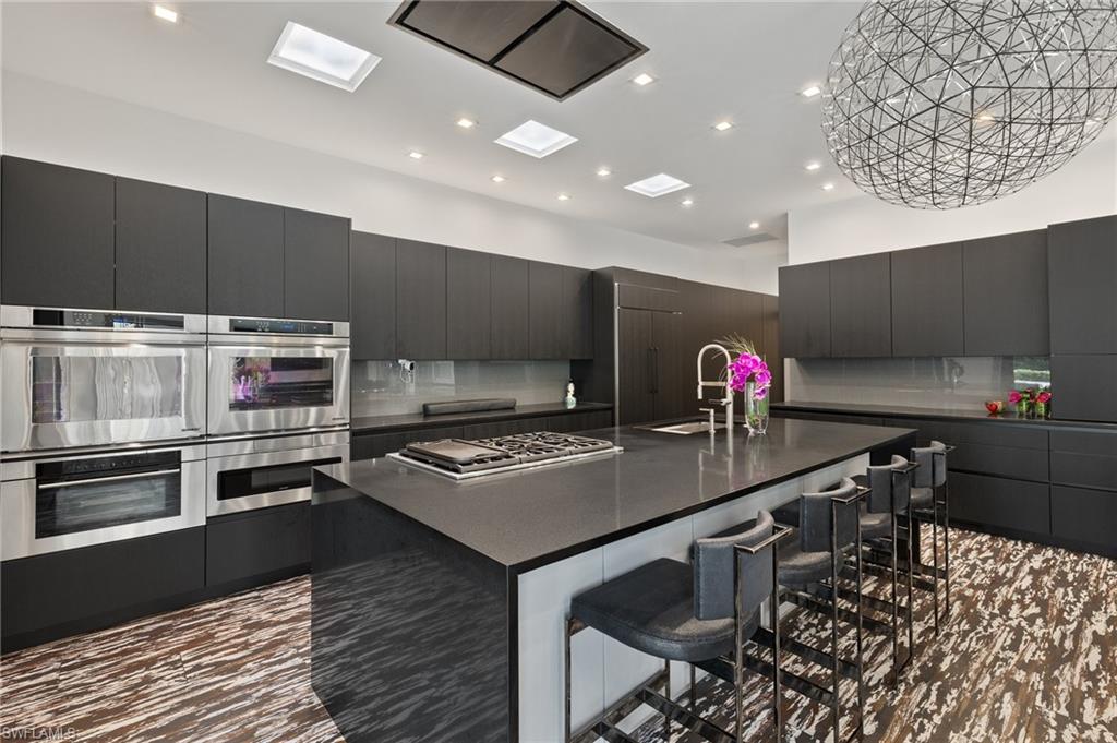 PINEHURST ESTATES - Residential