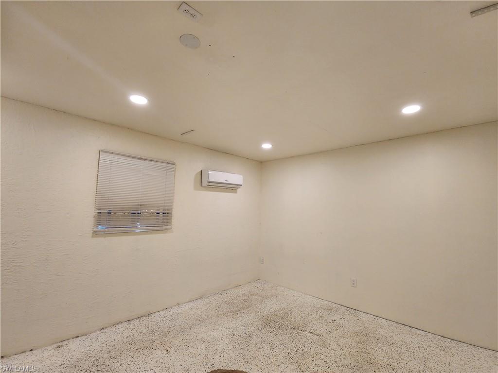 FORT MYERS SHORES - Residential Lease