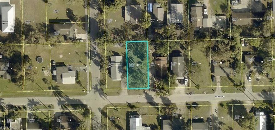 Mostly cleared lot ready for YOUR new home. On city water and sewer. In close proximity to the downtown FORT MYERS RIVER DISTRICT! Also within minutes of I75. Lots of new homes built and under construction.  The lot will require minimal clearing.
