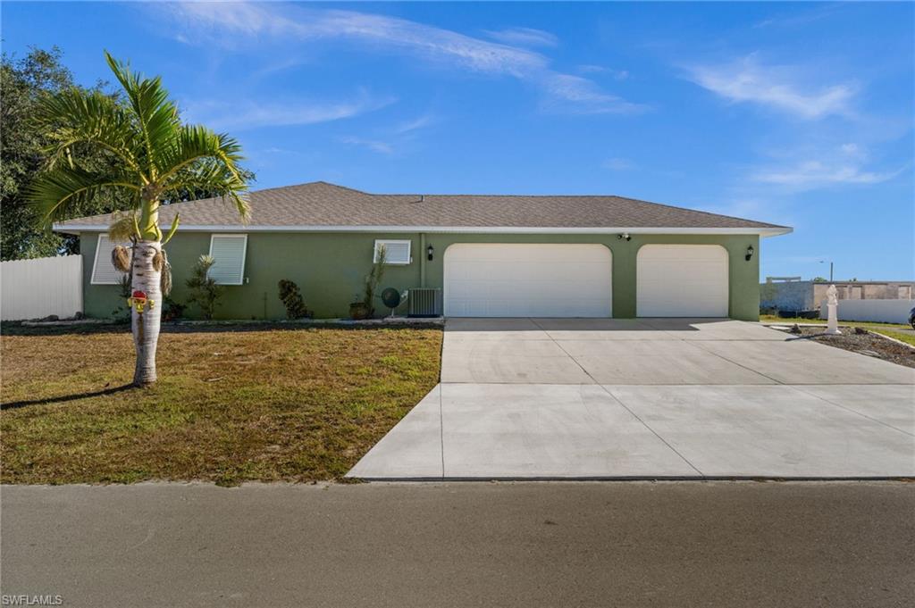 CAPE CORAL - Residential