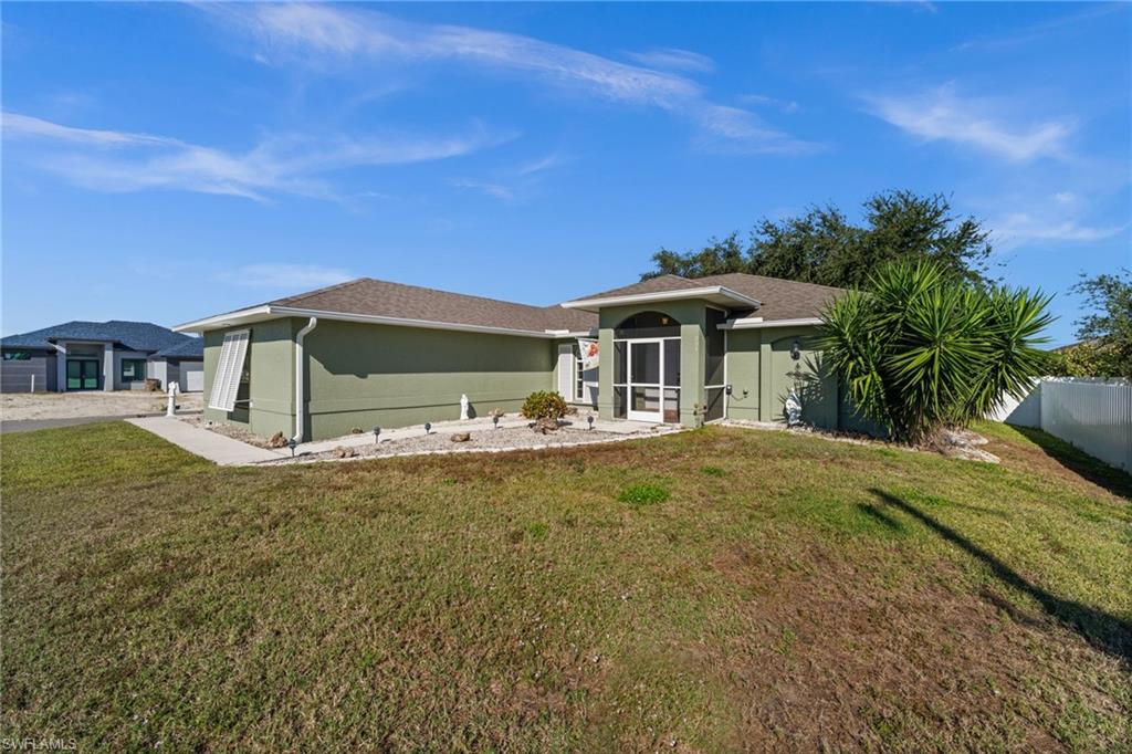 CAPE CORAL - Residential