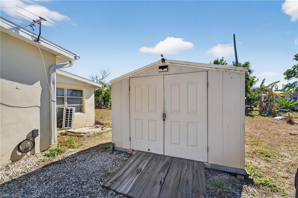 PORT CHARLOTTE - Residential