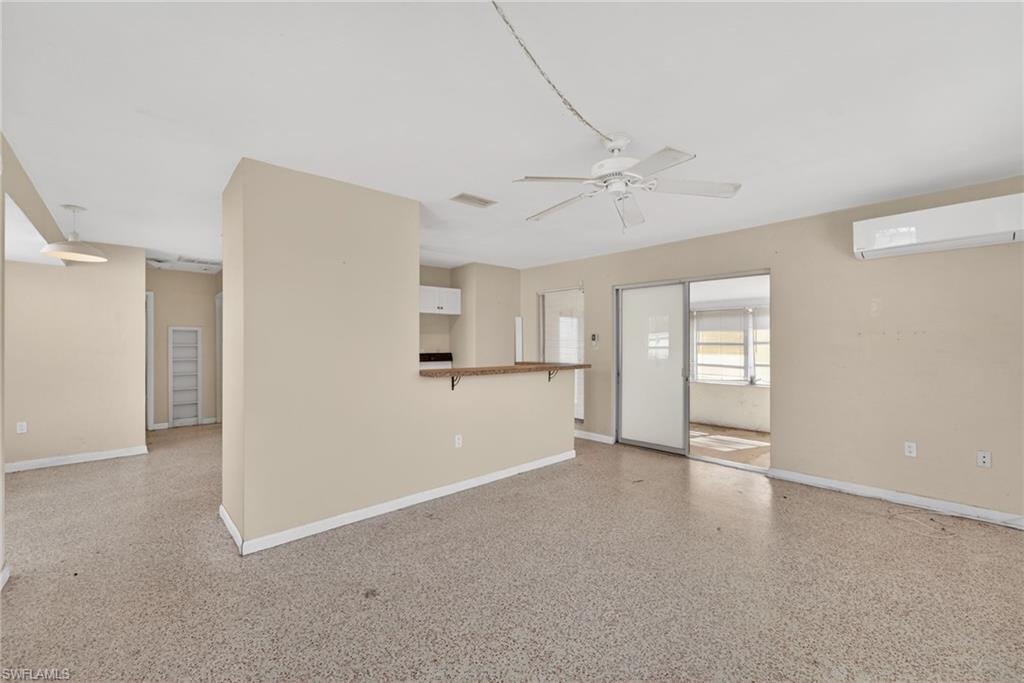 PORT CHARLOTTE - Residential