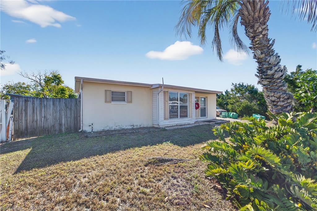 PORT CHARLOTTE - Residential