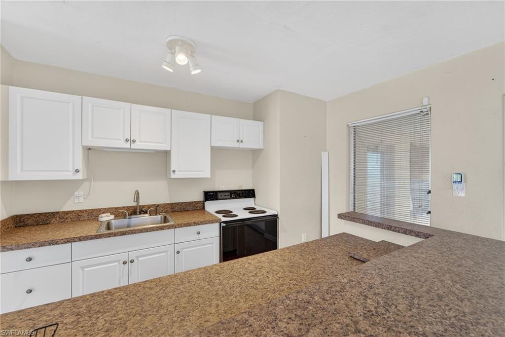 PORT CHARLOTTE - Residential