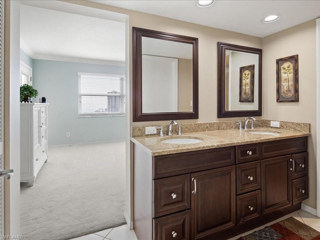 EAGLE CAY - Residential