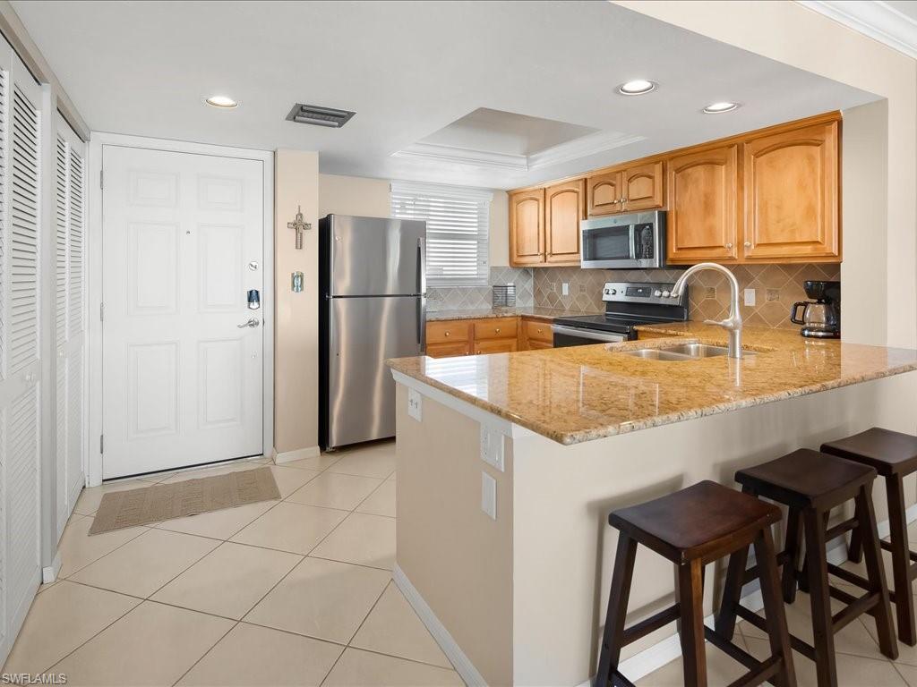 EAGLE CAY - Residential