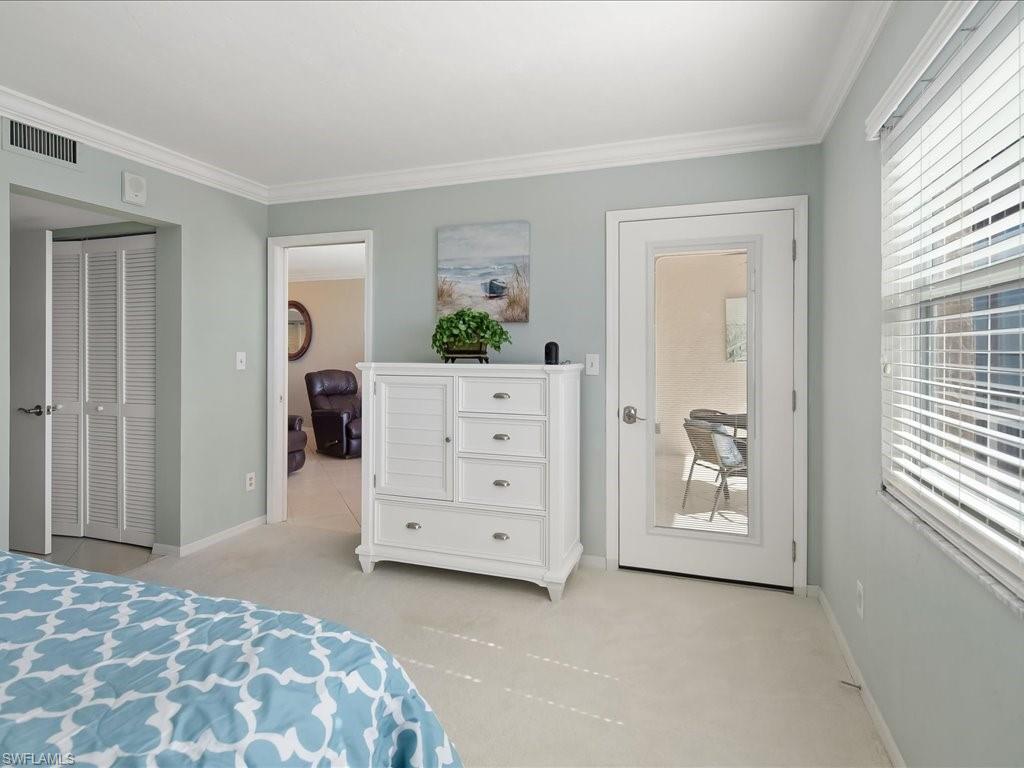 EAGLE CAY - Residential