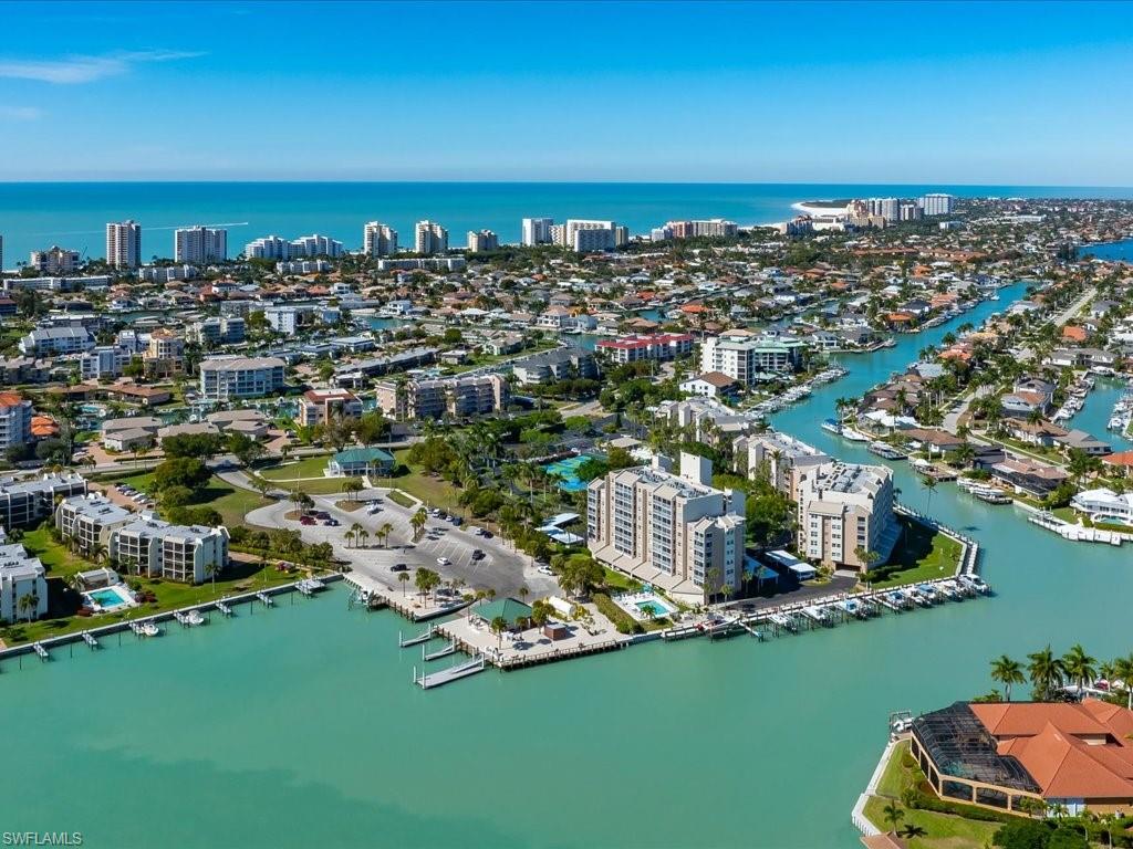 EAGLE CAY - Residential