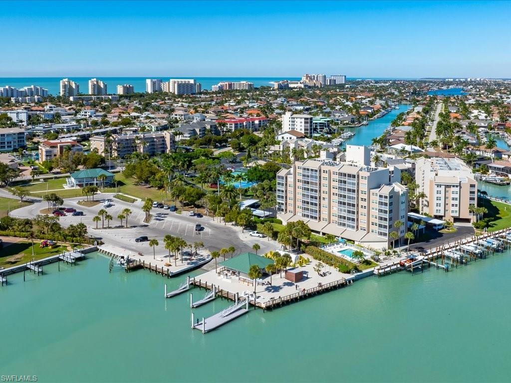 EAGLE CAY - Residential