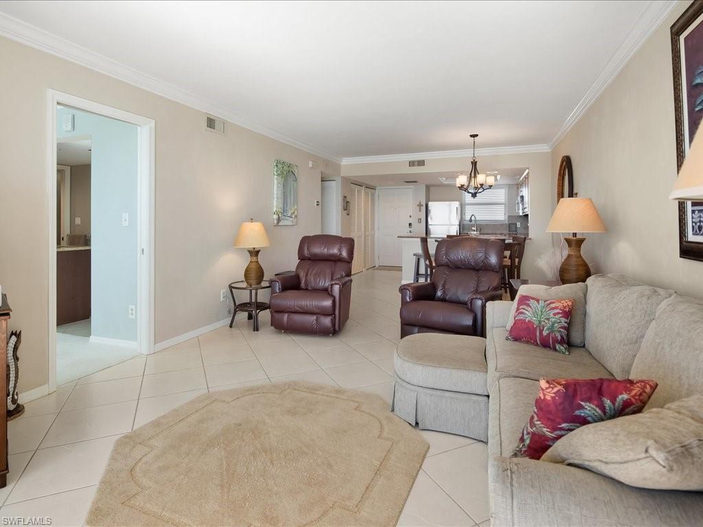 EAGLE CAY - Residential