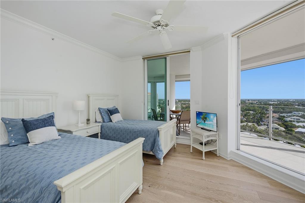 BAYPOINTE AT NAPLES CAY - Residential