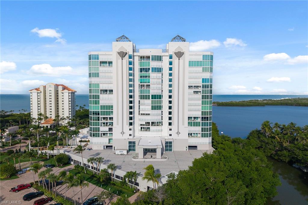 BAYPOINTE AT NAPLES CAY - Residential