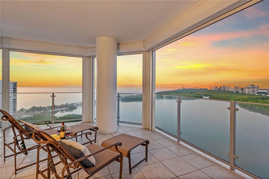 BAYPOINTE AT NAPLES CAY - Residential