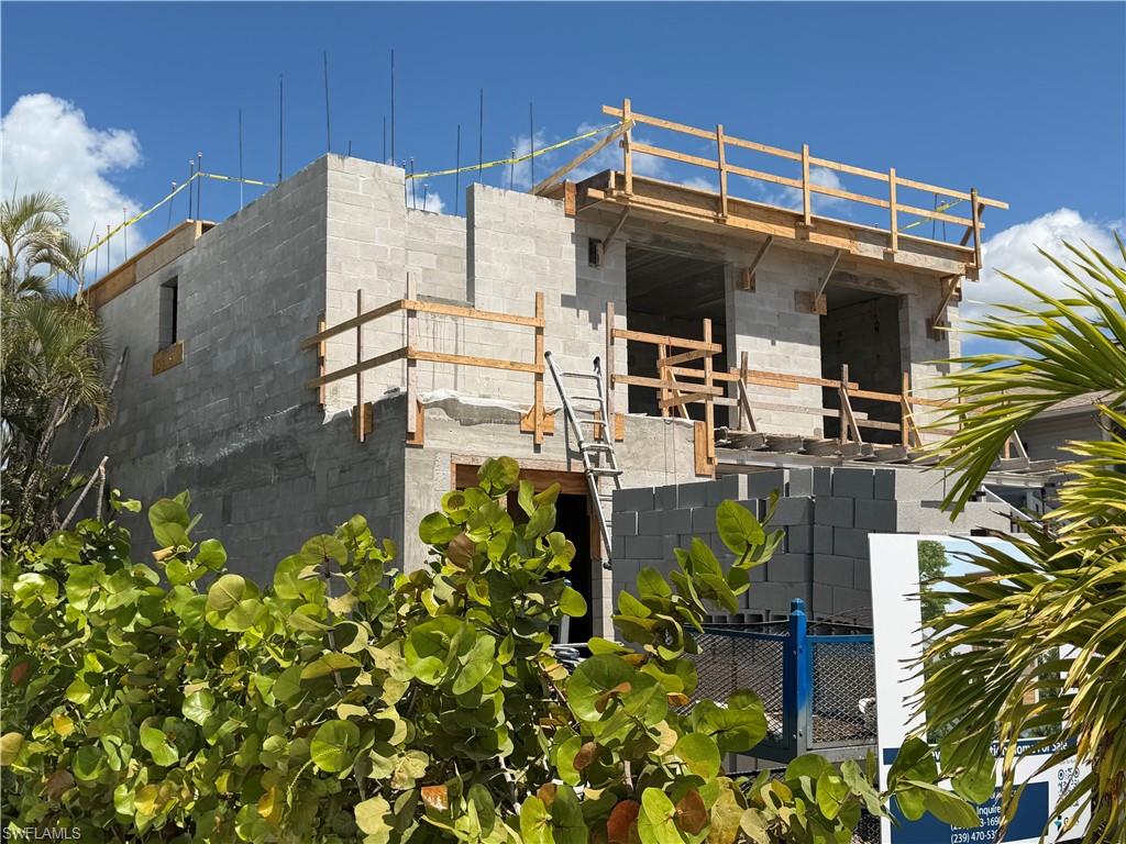 BONITA BEACH - Residential