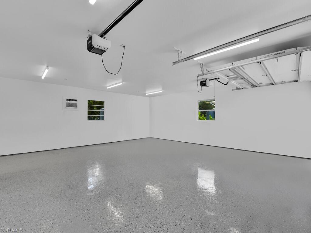 LOGAN WOODS - Residential